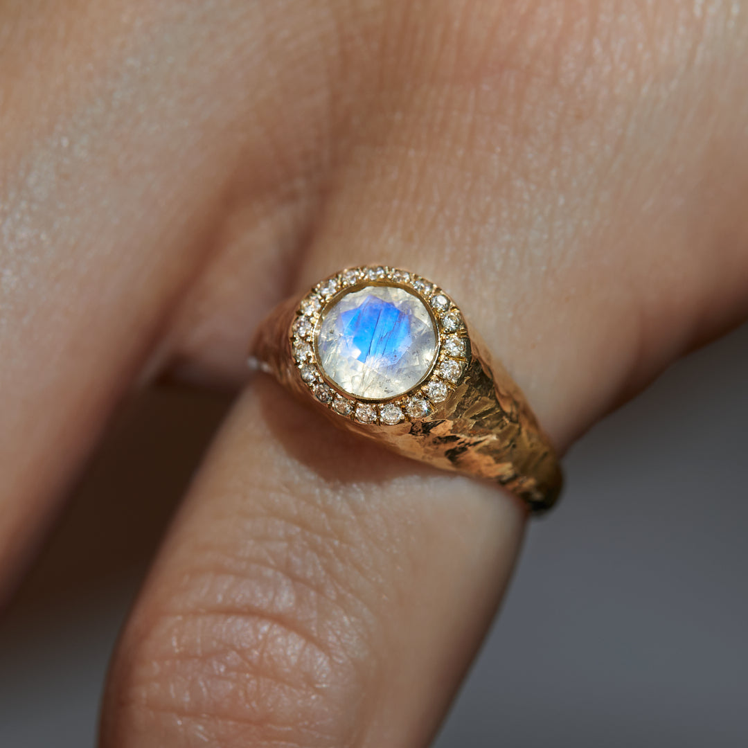 Zohar signet Ring-Moonstone