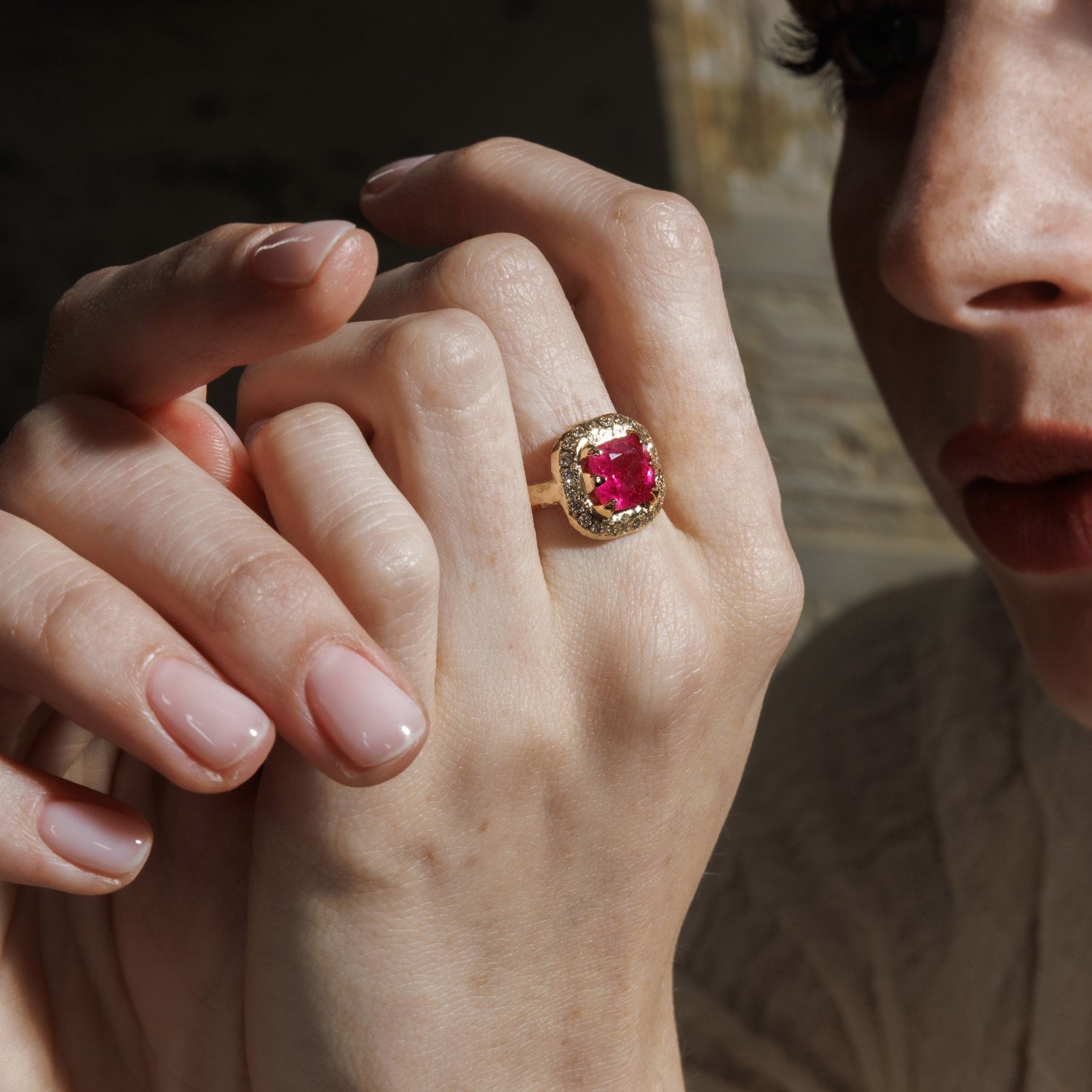 Mystic cushion &amp; diamonds Ring - Pink Tourmaline