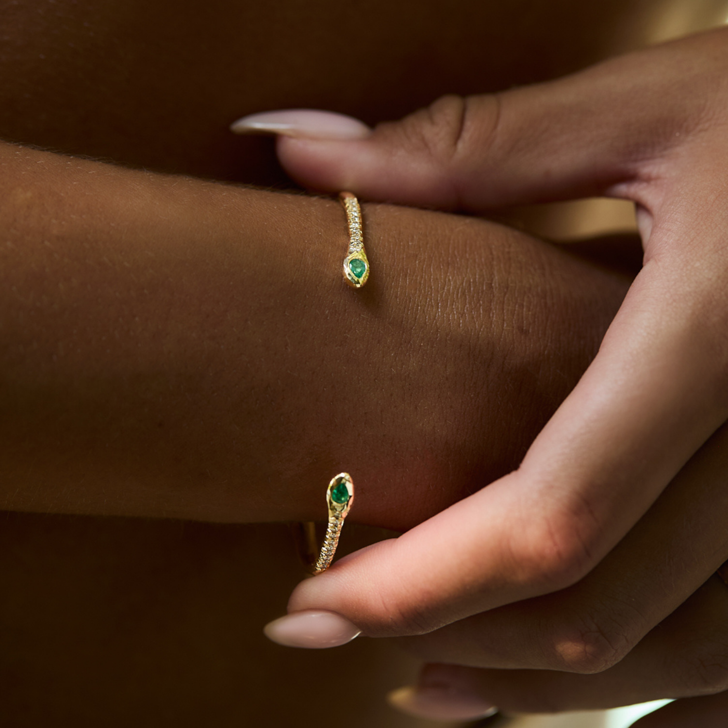 Cleo Emerald & Diamonds Cuff