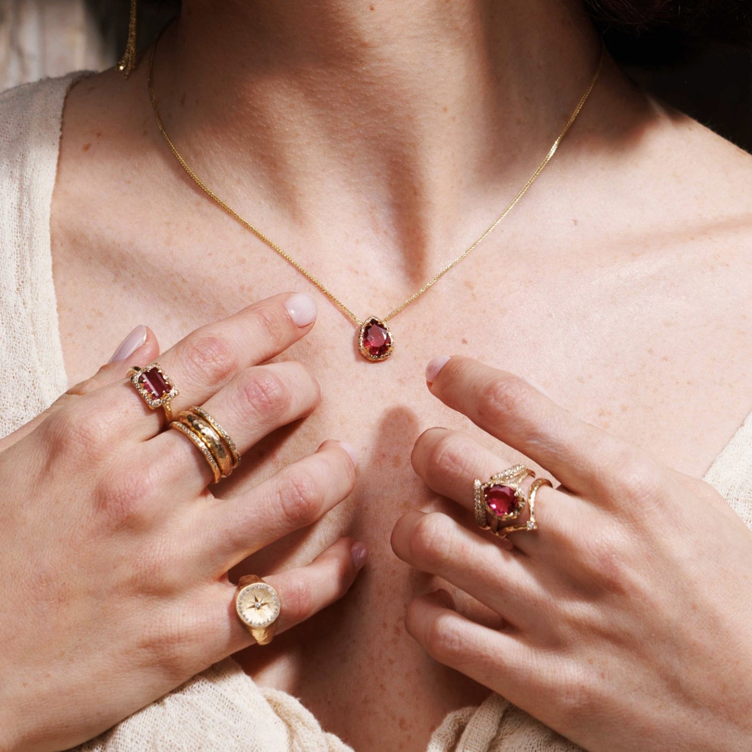 Mini Eden Ring &amp; diamonds - Pink Tourmaline