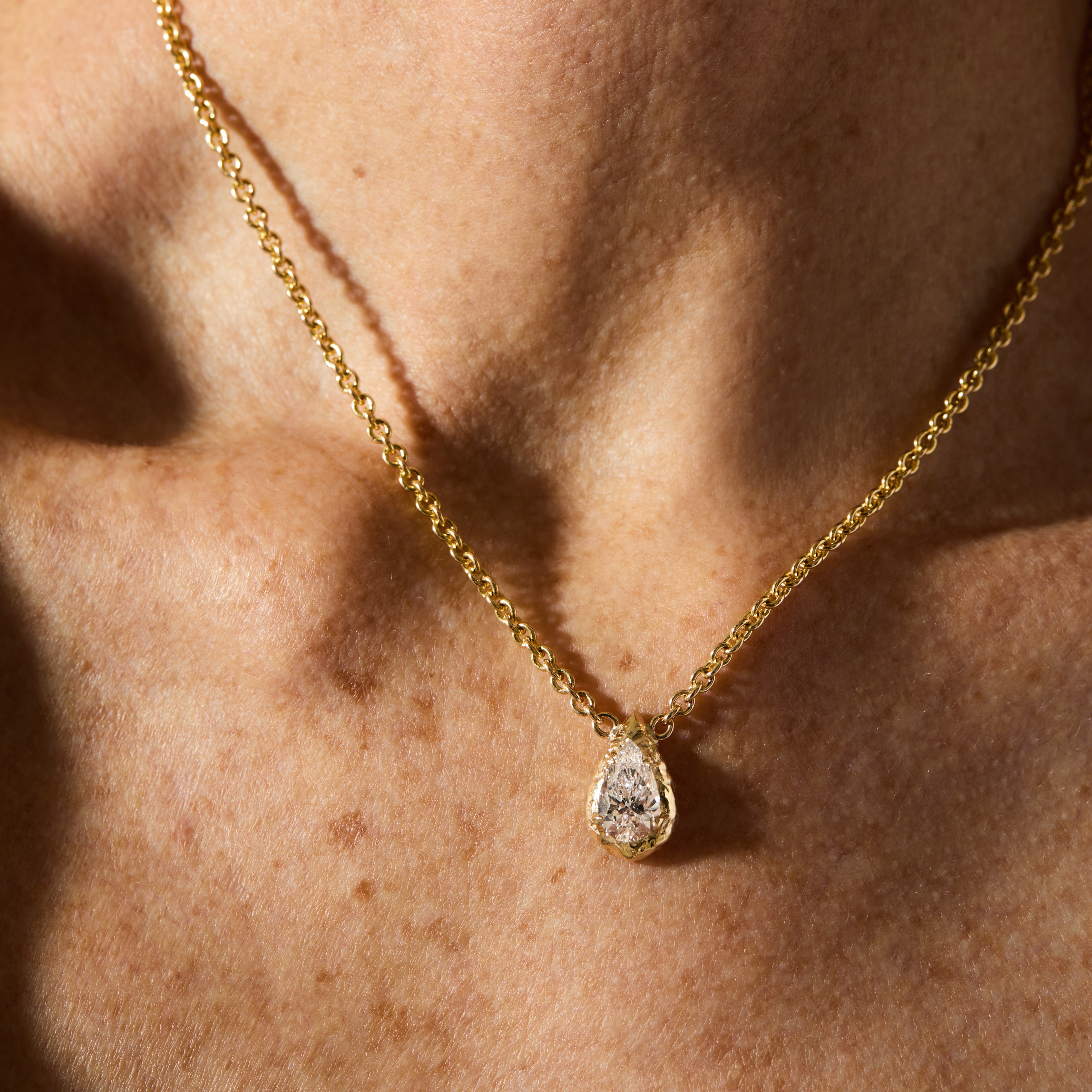 Pear-cut Diamond Pendant Necklace in 14K Gold with Organic Gold Frame